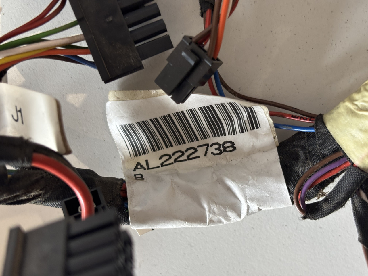 John Deere Wiązka Elektronika Kabli Podłokietnika NGOI MFTC AL222738 - Cables/ Wire harness para Máquina agrícola: foto 5 John Deere Wiązka Elektronika Kabli Podłokietnika NGOI MFTC AL222738 - Cables/ Wire harness para Máquina agrícola: foto 5