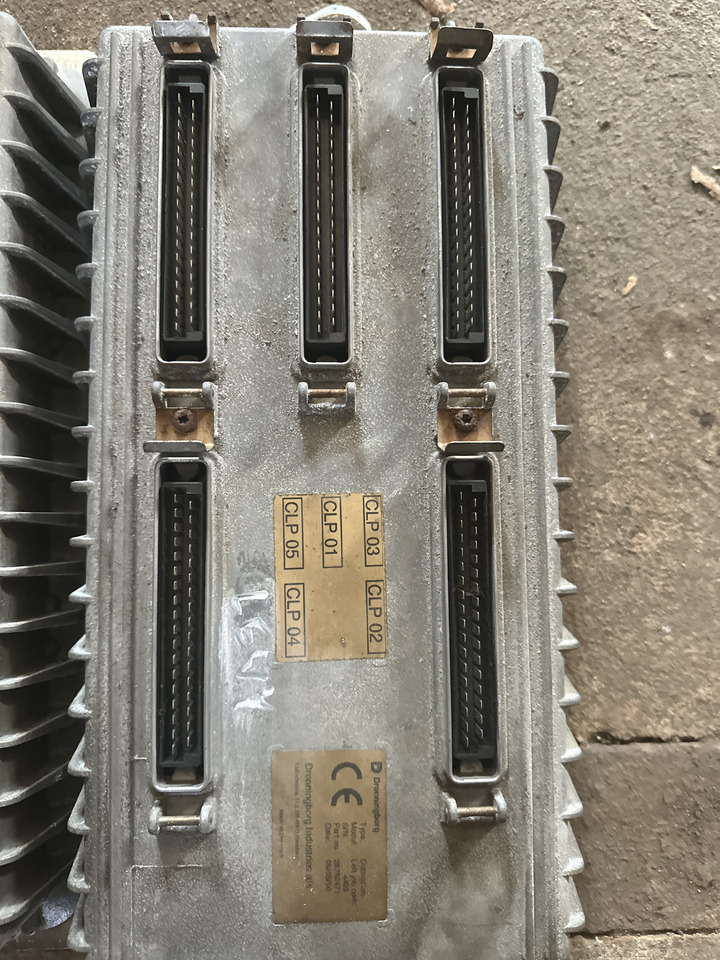 Kombajn Massey Ferguson 7256 komputer główny moduł - Centralina electrónica para Ceifeira debulhadora: foto 1 Kombajn Massey Ferguson 7256 komputer główny moduł - Centralina electrónica para Ceifeira debulhadora: foto 1