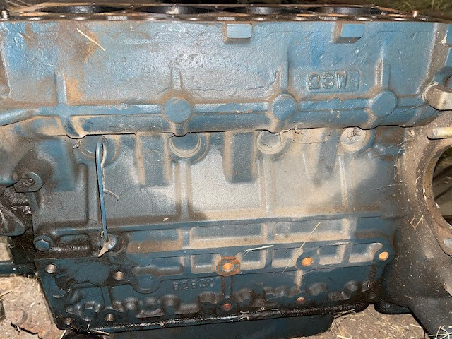 Kubota V2203 Blok cylindrów Kubota 2.197 - Bloco do motor para Máquina agrícola: foto 4 Kubota V2203 Blok cylindrów Kubota 2.197 - Bloco do motor para Máquina agrícola: foto 4