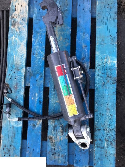 Łącznik hydrauliczny CBM śruba centralna cięgno górne do ciągnika rolniczego - Hidráulica para Trator: foto 3 Łącznik hydrauliczny CBM śruba centralna cięgno górne do ciągnika rolniczego - Hidráulica para Trator: foto 3