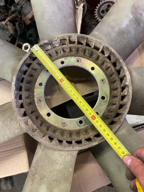 Liebherr wentylator chłodnicy - Ventilador para Máquina de construção: foto 4 Liebherr wentylator chłodnicy - Ventilador para Máquina de construção: foto 4
