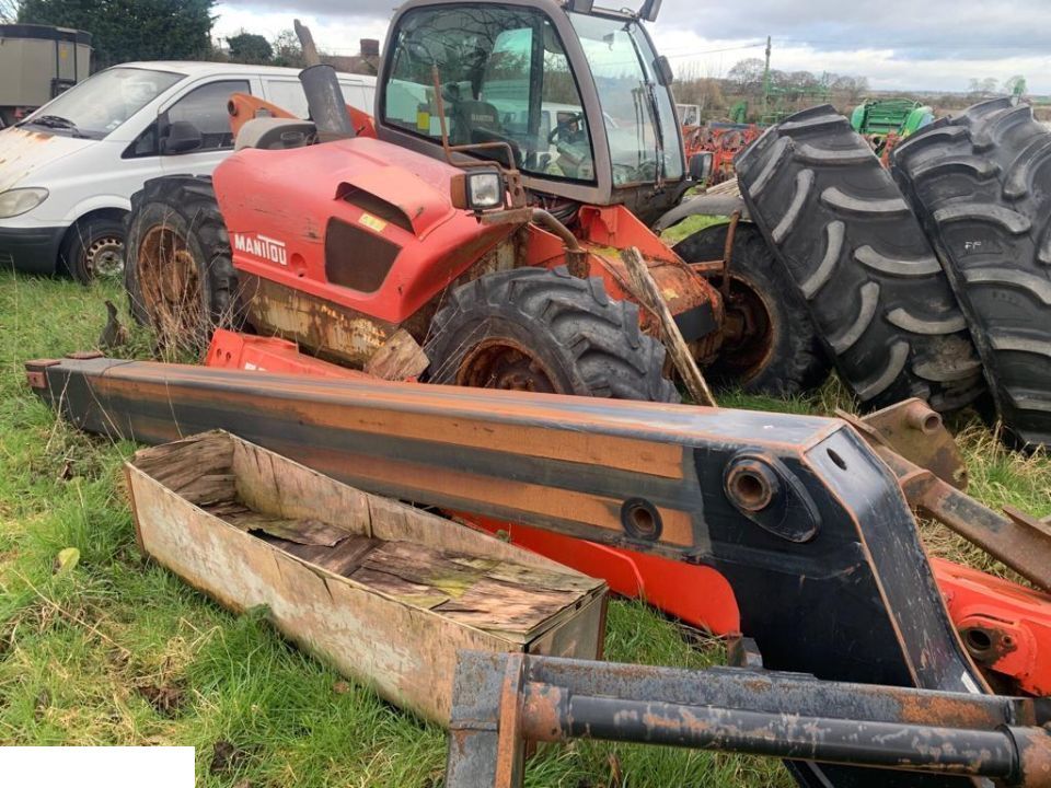 Manitou 731 - FELGI ~ CZĘŚCI - Jante para Equipamento de movimentação: foto 1 Manitou 731 - FELGI ~ CZĘŚCI - Jante para Equipamento de movimentação: foto 1