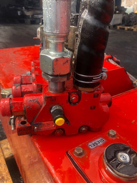 Manitou 928 Rozdzielacz Hydrauliczny - Válvula hidráulica para Empilhador telescópico: foto 3 Manitou 928 Rozdzielacz Hydrauliczny - Válvula hidráulica para Empilhador telescópico: foto 3