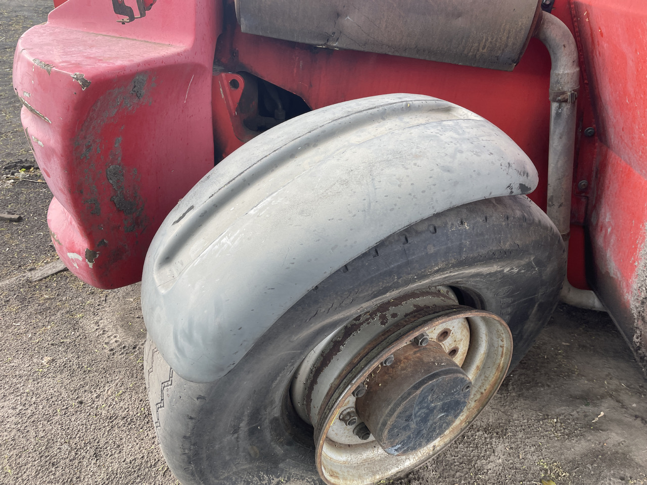 Manitou MHT 860 - części - błotniki drzwi kabina - Porta e peças para Máquina agrícola: foto 5 Manitou MHT 860 - części - błotniki drzwi kabina - Porta e peças para Máquina agrícola: foto 5