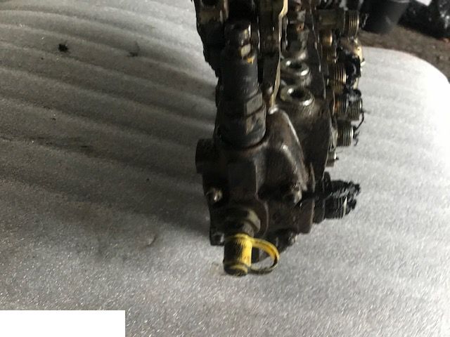 Manitou MT 1233s - Rozdzielacz - Válvula hidráulica para Máquina agrícola: foto 5 Manitou MT 1233s - Rozdzielacz - Válvula hidráulica para Máquina agrícola: foto 5