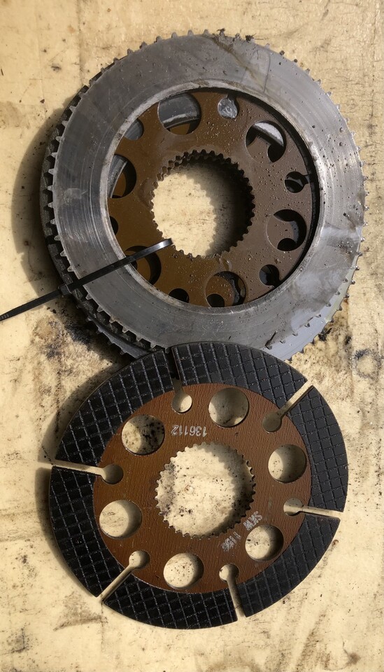 Manitou/Sanderson/Claas-tarcza hamulca - Disco de freio para Máquina agrícola: foto 1 Manitou/Sanderson/Claas-tarcza hamulca - Disco de freio para Máquina agrícola: foto 1