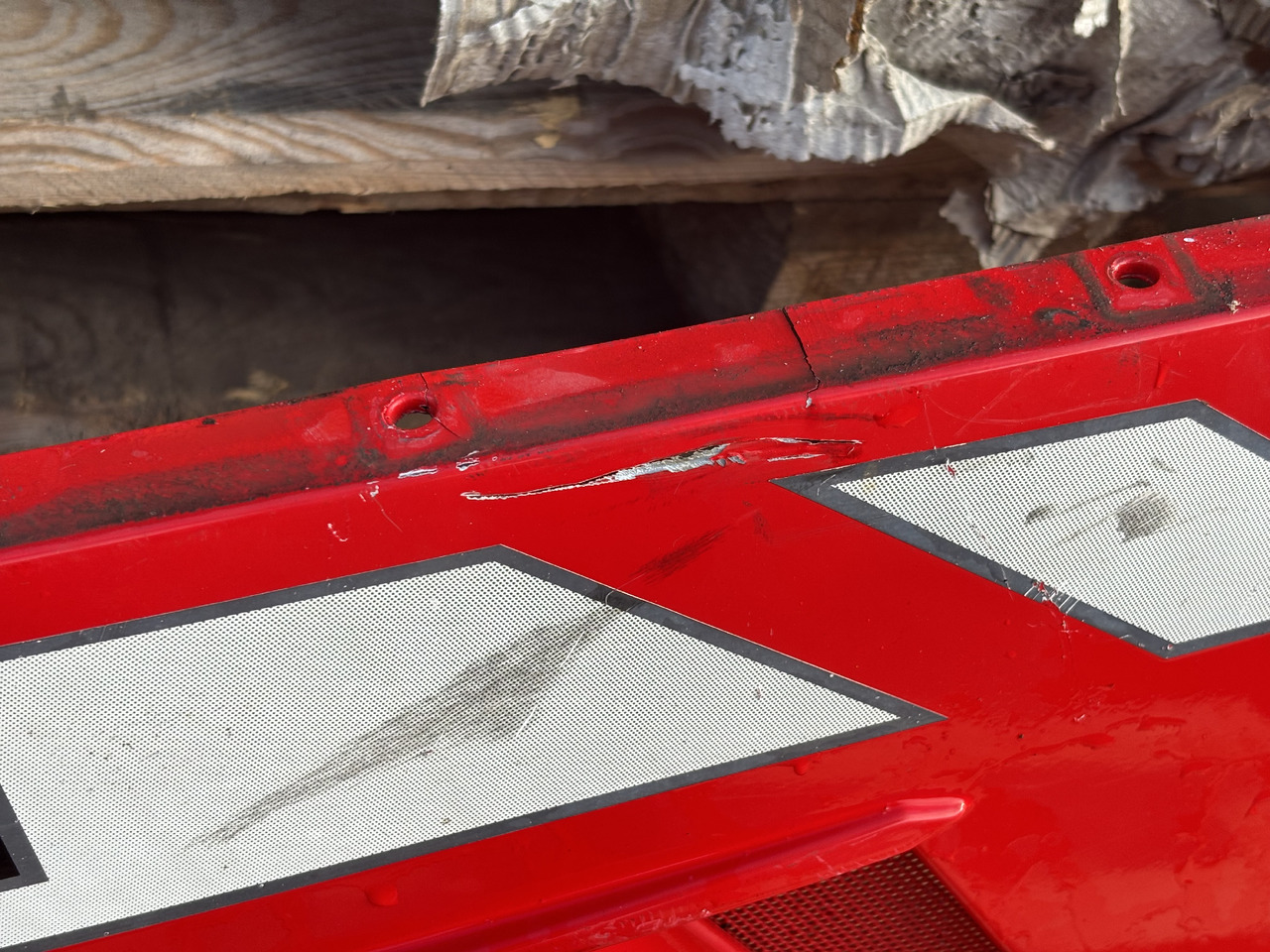 Massey Ferguson 5613 Obudowa Silnika Boczna Prawa - Carroceria e exterior para Máquina agrícola: foto 4 Massey Ferguson 5613 Obudowa Silnika Boczna Prawa - Carroceria e exterior para Máquina agrícola: foto 4