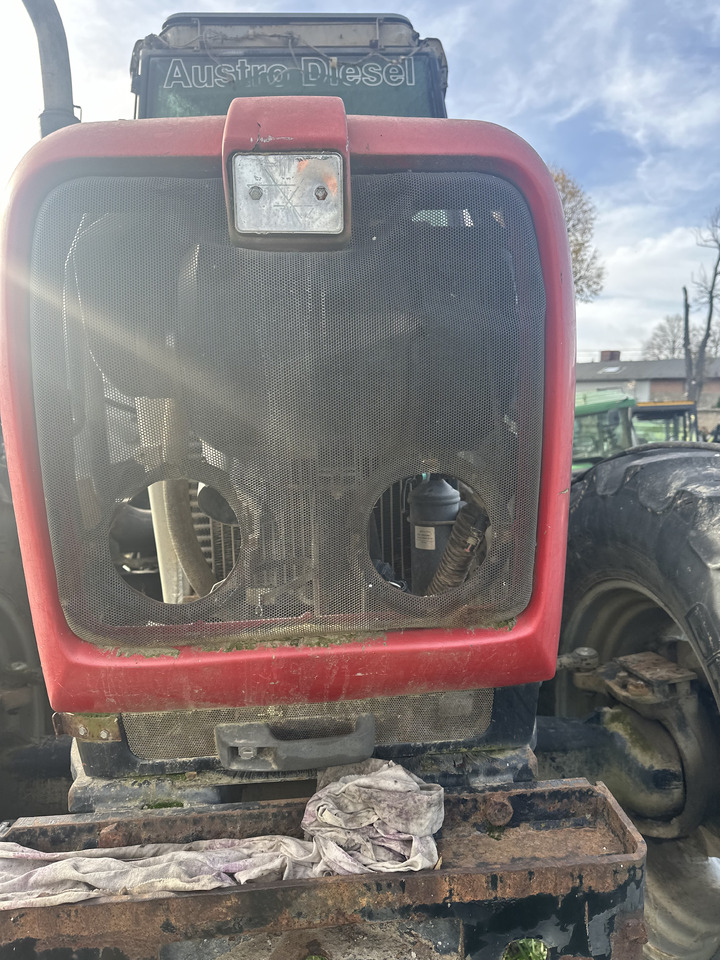 Massey Ferguson 6480 - 6499 grill przedni maska atrapa - Carroceria e exterior para Trator: foto 4 Massey Ferguson 6480 - 6499 grill przedni maska atrapa - Carroceria e exterior para Trator: foto 4