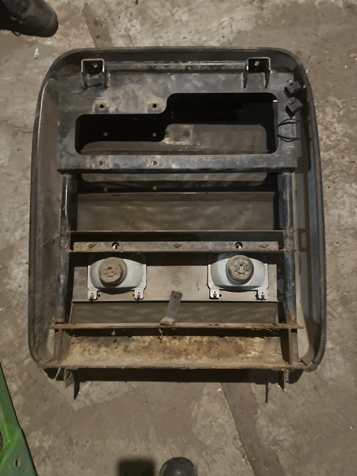 Massey Ferguson 8110 - 8180 grill maska przednia - Grade radiador para Máquina agrícola: foto 3 Massey Ferguson 8110 - 8180 grill maska przednia - Grade radiador para Máquina agrícola: foto 3