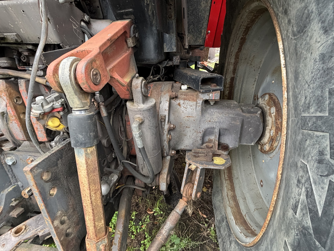 Massey Ferguson 8160 Obudowa Środkowa Mostu Napędu Tylnego Osi Tylnej CZĘŚCI 3619737M13 - Eixo e peças para Máquina agrícola: foto 1 Massey Ferguson 8160 Obudowa Środkowa Mostu Napędu Tylnego Osi Tylnej CZĘŚCI 3619737M13 - Eixo e peças para Máquina agrícola: foto 1