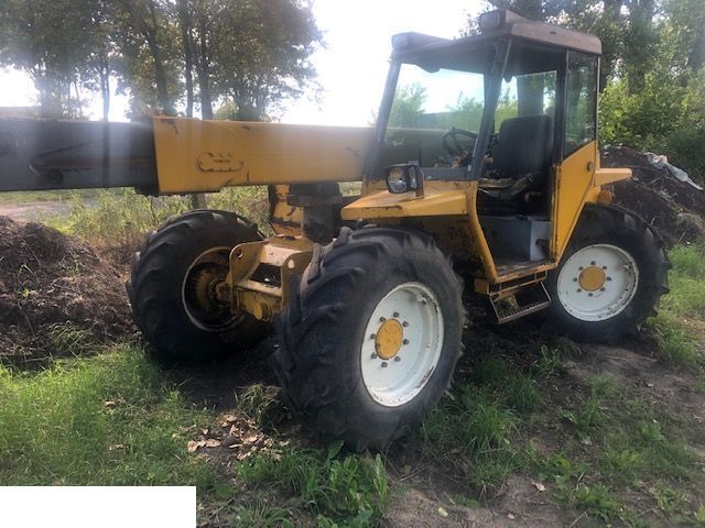 Matbro TS 270 - Zwrotnica - Manga de eixo para Máquina agrícola: foto 1 Matbro TS 270 - Zwrotnica - Manga de eixo para Máquina agrícola: foto 1
