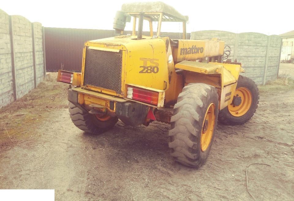 Matbro TS 300 - Zwrotnica - Manga de eixo para Máquina agrícola: foto 1 Matbro TS 300 - Zwrotnica - Manga de eixo para Máquina agrícola: foto 1
