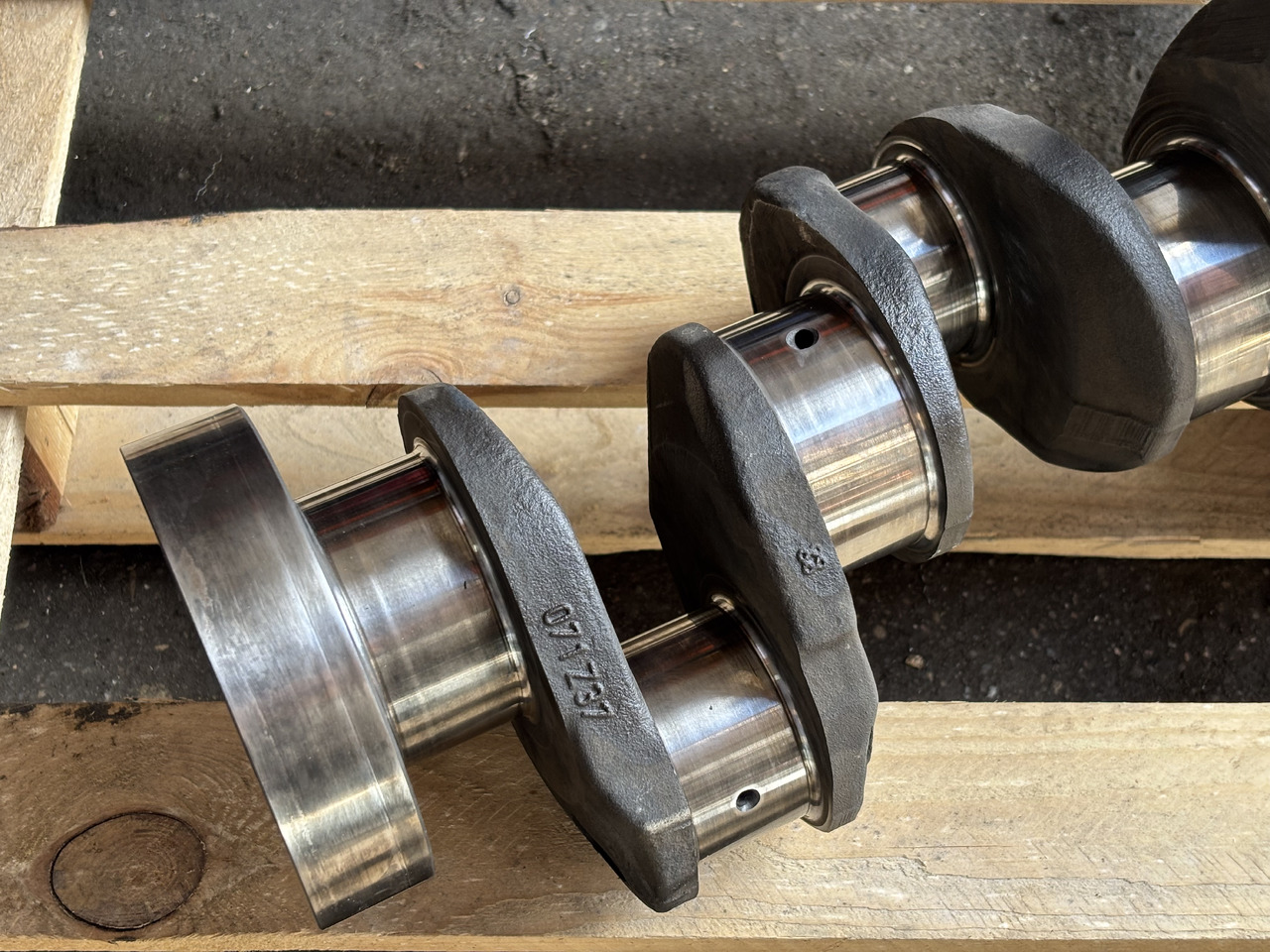 Mercedes OM366 Wał Korbowy 3660301602U 3660300702 3660301102 3660301402 - Cambota para Máquina agrícola: foto 3 Mercedes OM366 Wał Korbowy 3660301602U 3660300702 3660301102 3660301402 - Cambota para Máquina agrícola: foto 3