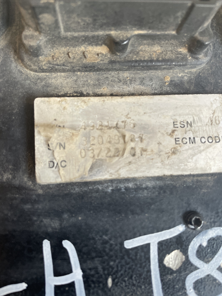 New Holland Cummins - sterownik silnika ECU komputer 4921776 - Centralina electrónica para Máquina agrícola: foto 4 New Holland Cummins - sterownik silnika ECU komputer 4921776 - Centralina electrónica para Máquina agrícola: foto 4