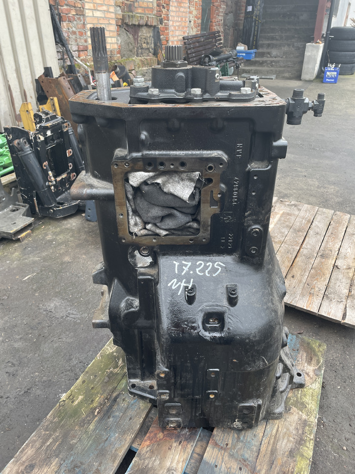 New Holland T7.225 - skrzynia biegów 47960856 - Caixa de velocidade para Máquina agrícola: foto 1 New Holland T7.225 - skrzynia biegów 47960856 - Caixa de velocidade para Máquina agrícola: foto 1