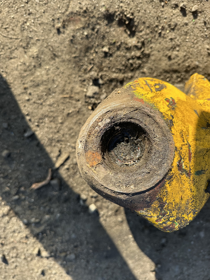 Obudowa mostu tylnego Matbro sanderson carraro 18381 - Eixo e peças para Máquina agrícola: foto 5 Obudowa mostu tylnego Matbro sanderson carraro 18381 - Eixo e peças para Máquina agrícola: foto 5