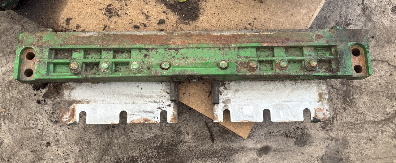 John Deere 8600 Belka mocowanie noży HXE142412 HXE142415 - Peça de reposição para Máquina agrícola: foto 5 John Deere 8600 Belka mocowanie noży HXE142412 HXE142415 - Peça de reposição para Máquina agrícola: foto 5