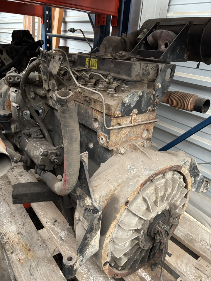Perkins 1580/2200 Silnik CZĘŚCI - Motor e peças: foto 1 Perkins 1580/2200 Silnik CZĘŚCI - Motor e peças: foto 1
