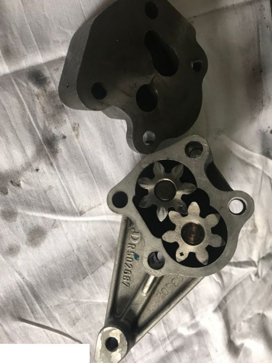 Pompa Olejowa - Silnika John Deere - RE59582 - Bomba de óleo para Máquina agrícola: foto 1 Pompa Olejowa - Silnika John Deere - RE59582 - Bomba de óleo para Máquina agrícola: foto 1