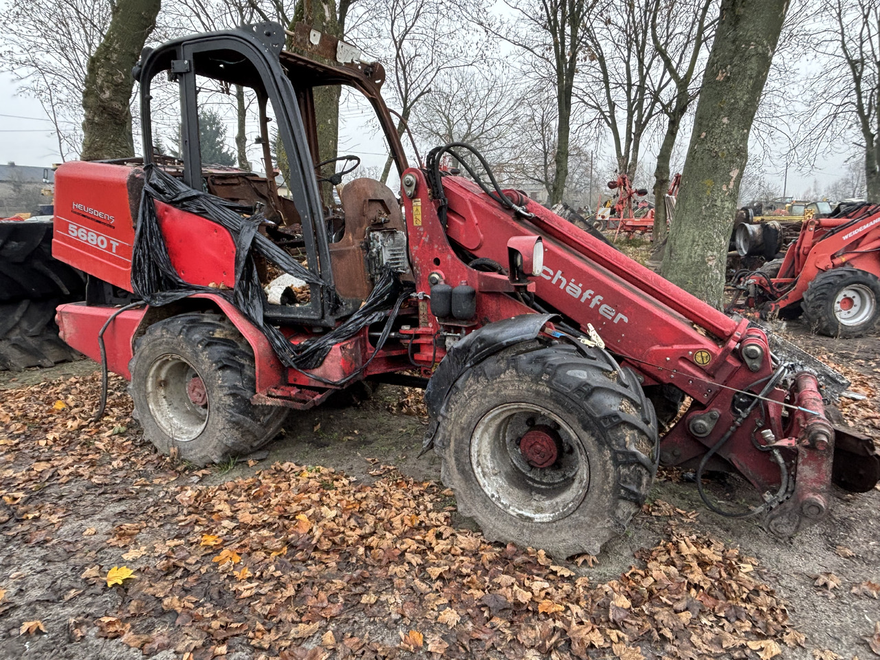 Schaffer 5680 T Felga Opona Koło Przednia Tylna Przód Tył CZĘŚCI - Jante para Máquina agrícola: foto 1 Schaffer 5680 T Felga Opona Koło Przednia Tylna Przód Tył CZĘŚCI - Jante para Máquina agrícola: foto 1