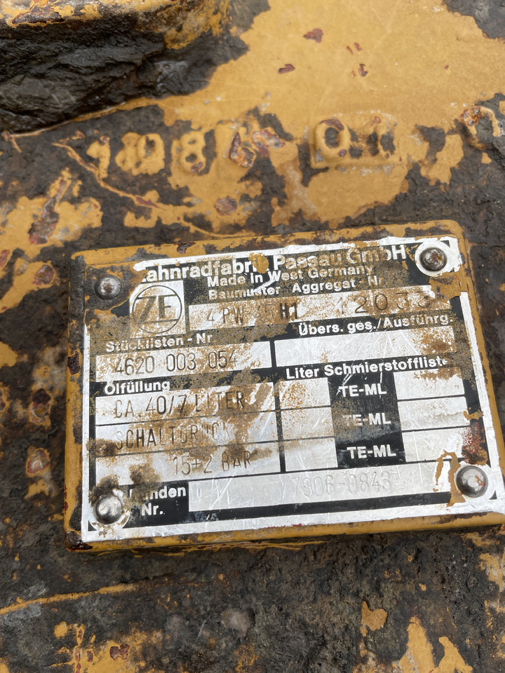 ZF 4PW45H1 ZETTELMEYER ZL4001 VOLVO - skrzynia biegów - Caixa de velocidade para Máquina agrícola: foto 4 ZF 4PW45H1 ZETTELMEYER ZL4001 VOLVO - skrzynia biegów - Caixa de velocidade para Máquina agrícola: foto 4