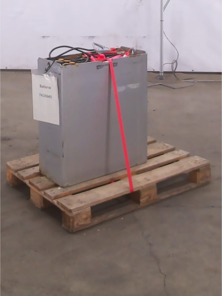 AVB 24V 465Ah - Bateria automotiva para Equipamento de movimentação: foto 1 AVB 24V 465Ah - Bateria automotiva para Equipamento de movimentação: foto 1