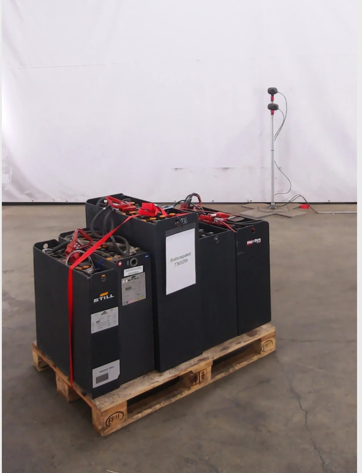Battery Package 5 pieces - Bateria automotiva para Equipamento de movimentação: foto 1 Battery Package 5 pieces - Bateria automotiva para Equipamento de movimentação: foto 1