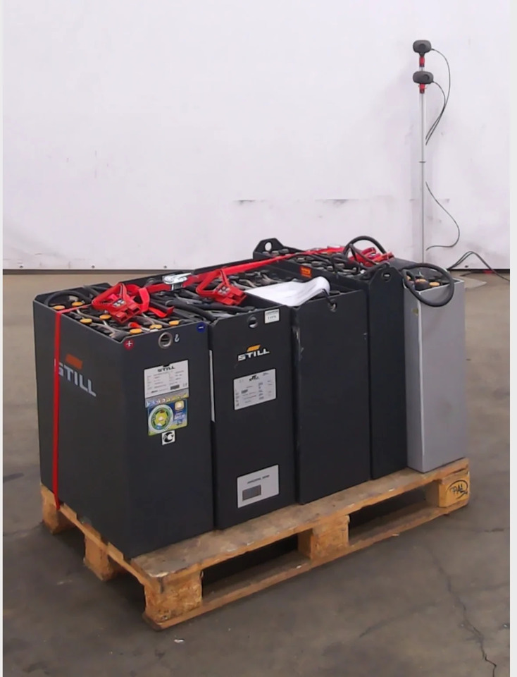 Battery Package 5 pieces - Bateria automotiva para Equipamento de movimentação: foto 1 Battery Package 5 pieces - Bateria automotiva para Equipamento de movimentação: foto 1