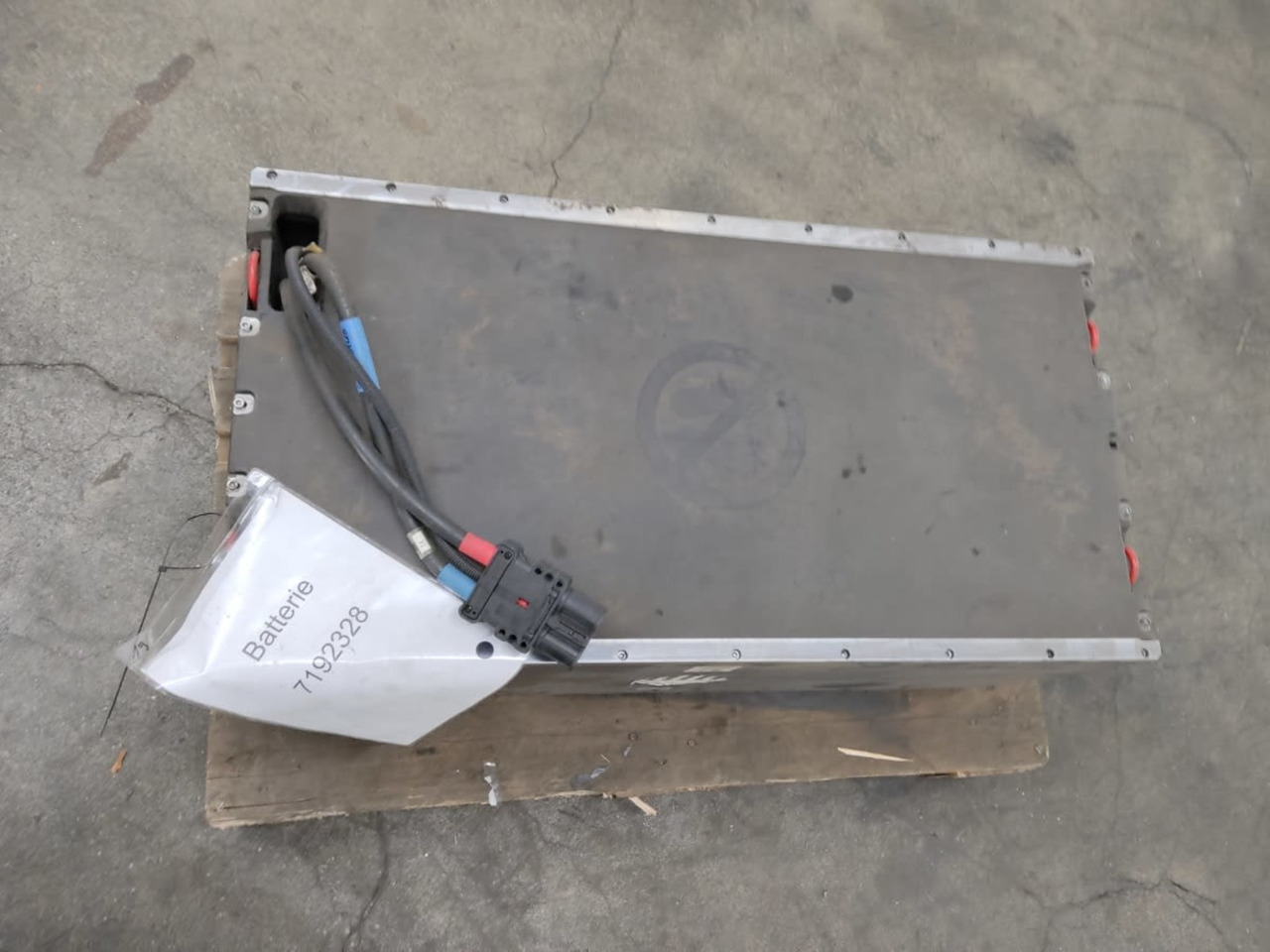 Battery 48V 268Ah/LiIon - Equipamento para Equipamento de movimentação: foto 3 Battery 48V 268Ah/LiIon - Equipamento para Equipamento de movimentação: foto 3