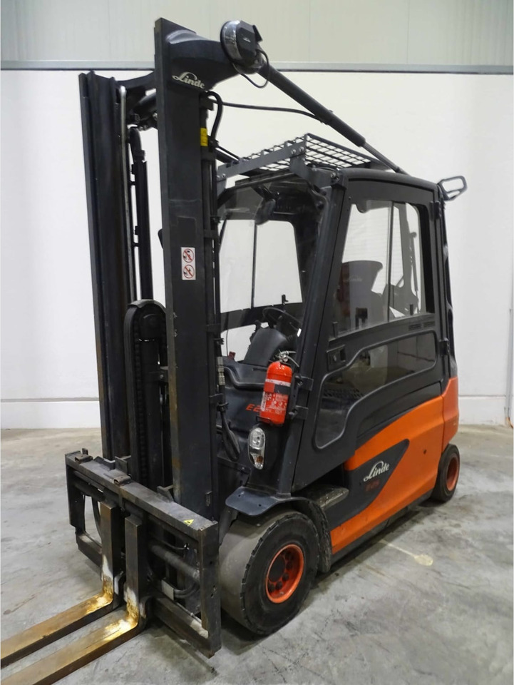Linde E25L-01 - Empilhador elétrico: foto 1 Linde E25L-01 - Empilhador elétrico: foto 1