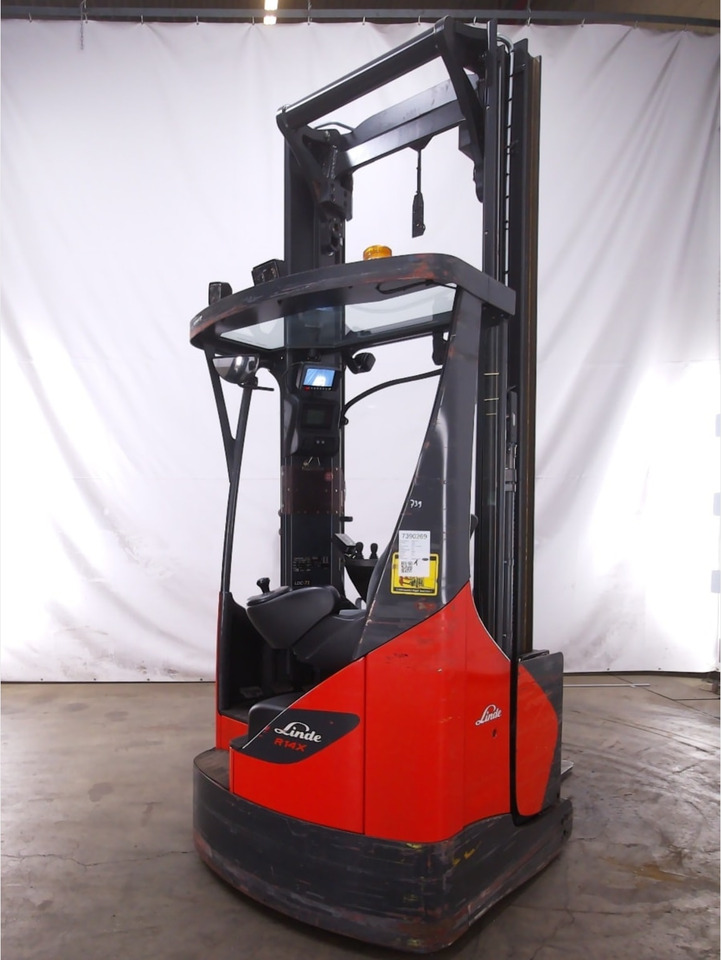 Linde R14X-03 - Empilhador retráctil: foto 3 Linde R14X-03 - Empilhador retráctil: foto 3
