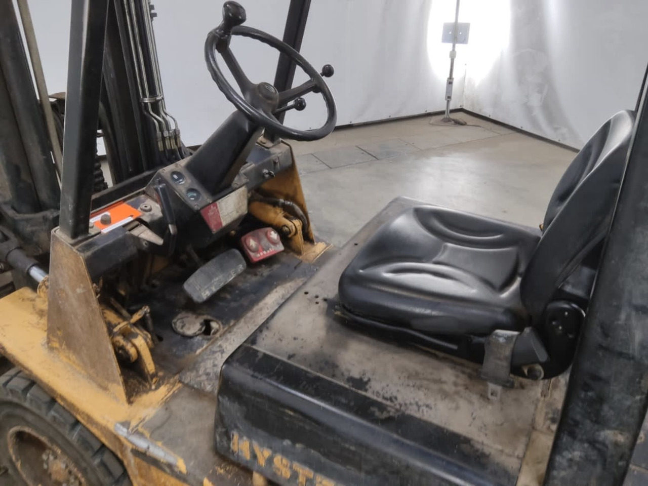 Package 7: HYSTER H2.50XL & H3.00XL - Empilhador: foto 5 Package 7: HYSTER H2.50XL & H3.00XL - Empilhador: foto 5