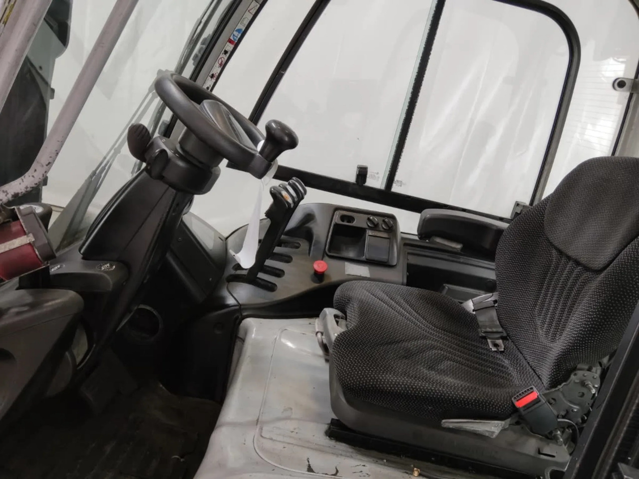 STILL RX60-30/600 - Empilhador elétrico: foto 3 STILL RX60-30/600 - Empilhador elétrico: foto 3