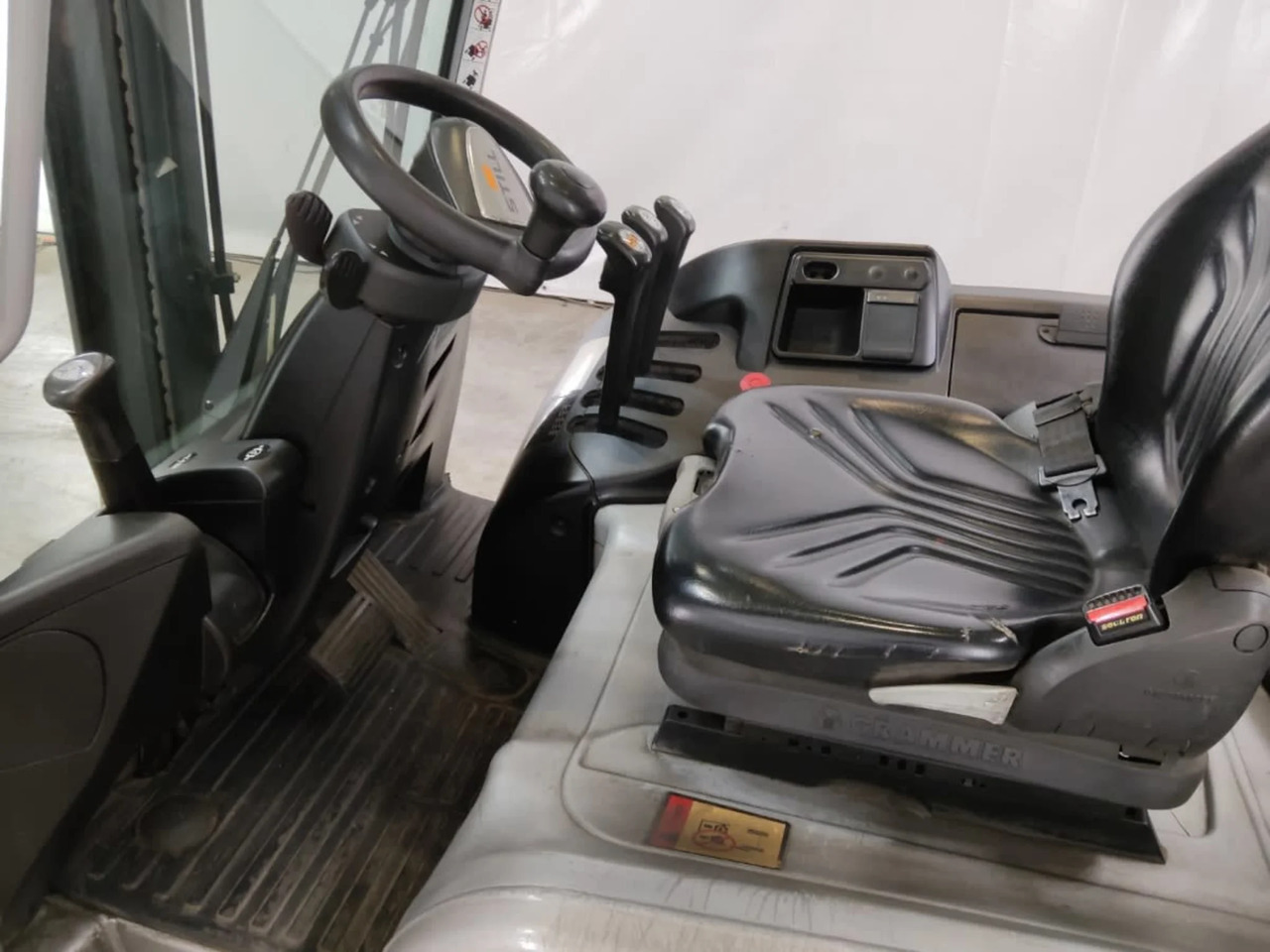 STILL RX60-30 - Empilhador elétrico: foto 3 STILL RX60-30 - Empilhador elétrico: foto 3