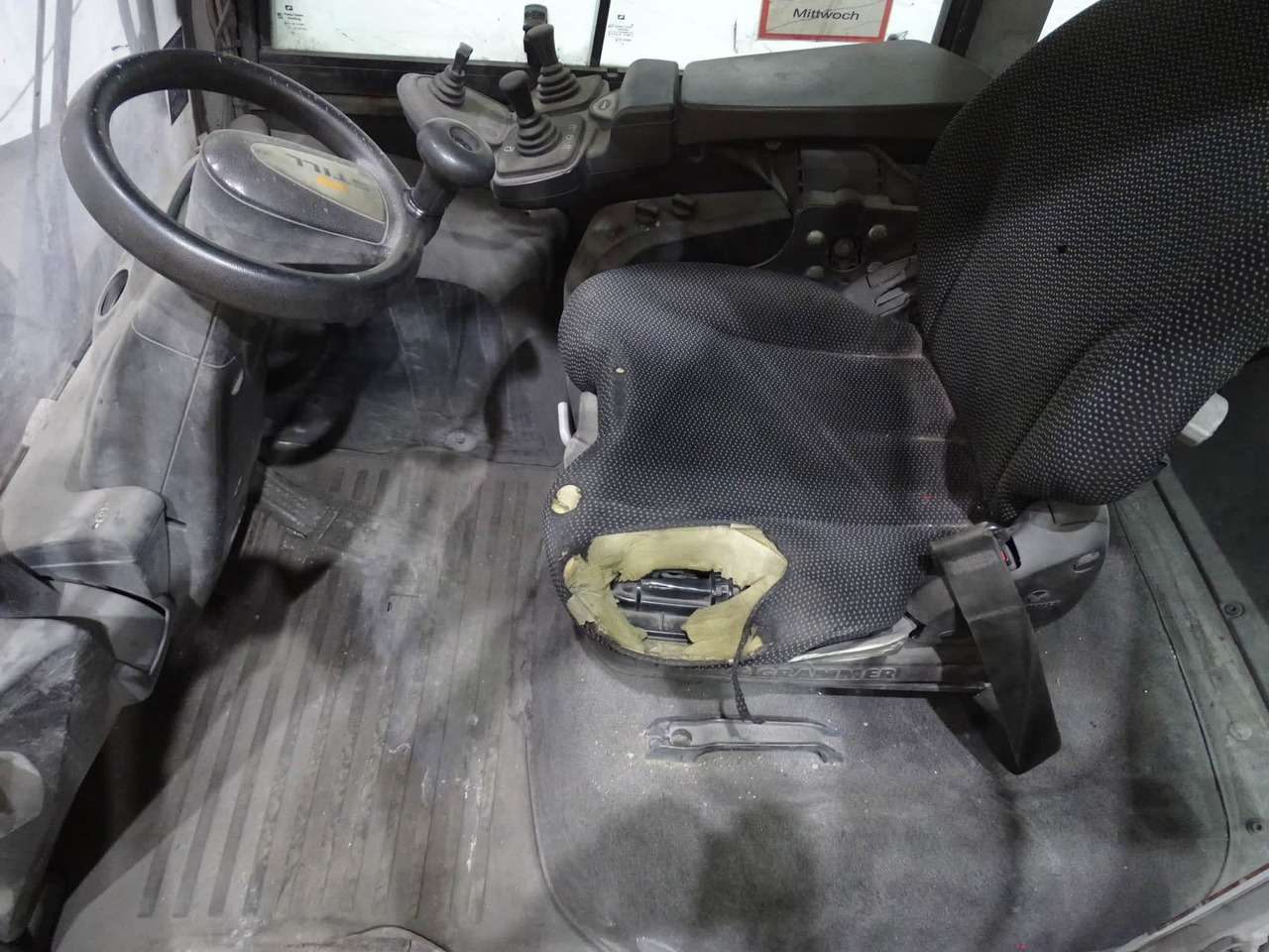 STILL RX70-50/600 - Empilhador a diesel: foto 3 STILL RX70-50/600 - Empilhador a diesel: foto 3