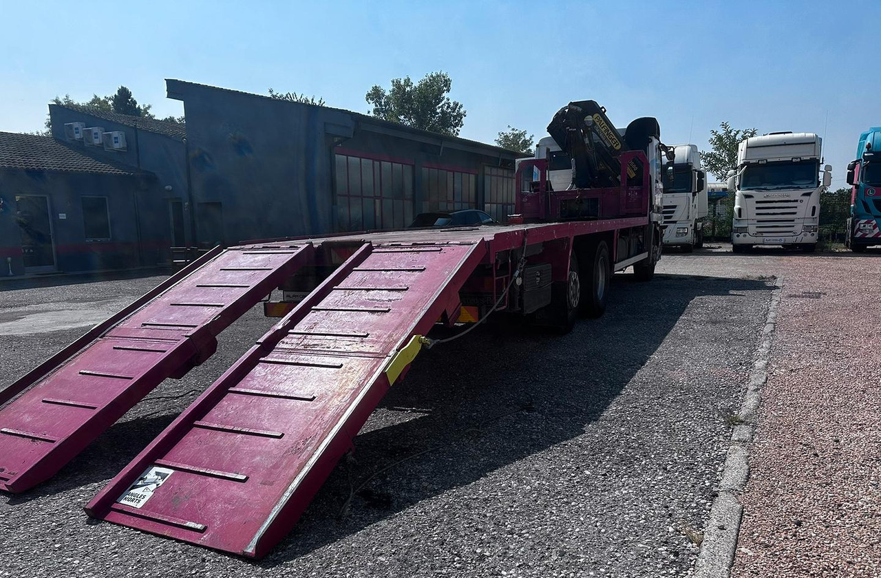 Pianale Mercedes 2540 con gru - Camião de caixa aberta/ Plataforma, Camião grua: foto 2 Pianale Mercedes 2540 con gru - Camião de caixa aberta/ Plataforma, Camião grua: foto 2