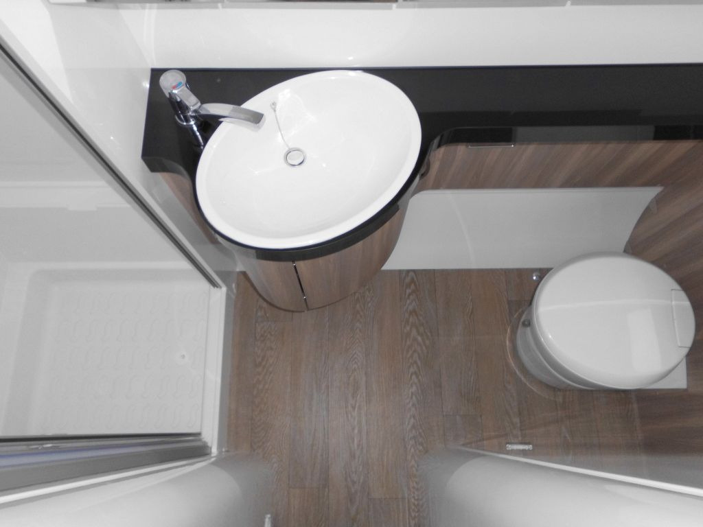 Caravana Hobby Excellent Edition 540 WLU AUTARK 2000kg., Citywa: foto 15 Caravana Hobby Excellent Edition 540 WLU AUTARK 2000kg., Citywa: foto 15