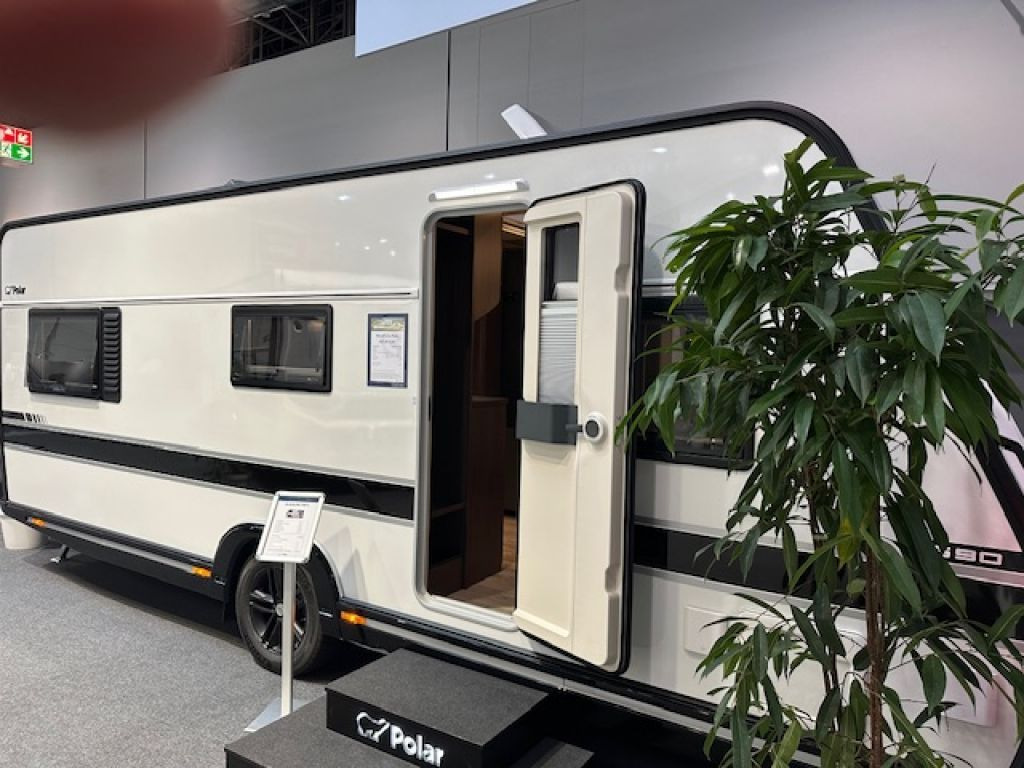 Polar Blackline 590 S WINTERCAMPING & LUXUS PUR - Caravana: foto 3 Polar Blackline 590 S WINTERCAMPING & LUXUS PUR - Caravana: foto 3