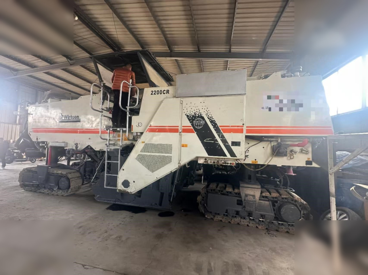 2004 WIRTGEN W2200 CR - Aplainadora (Fresadora): foto 1 2004 WIRTGEN W2200 CR - Aplainadora (Fresadora): foto 1
