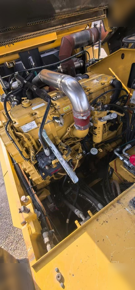 2016 CATERPILLAR PM-200 - Aplainadora (Fresadora): foto 4 2016 CATERPILLAR PM-200 - Aplainadora (Fresadora): foto 4