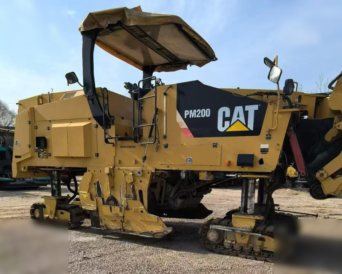 2016 CATERPILLAR PM-200 - Aplainadora (Fresadora): foto 2 2016 CATERPILLAR PM-200 - Aplainadora (Fresadora): foto 2