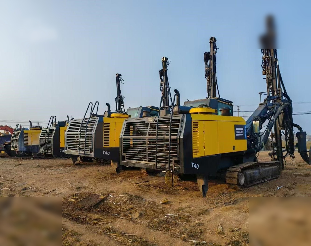 2018 ATLAS COPCO POWERROC T40 - Máquina de perfuração: foto 2 2018 ATLAS COPCO POWERROC T40 - Máquina de perfuração: foto 2
