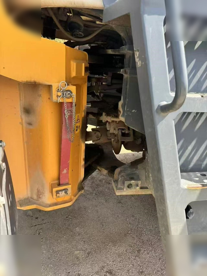 2020 LIEBHERR L550 - Pá carregadora de rodas: foto 4 2020 LIEBHERR L550 - Pá carregadora de rodas: foto 4