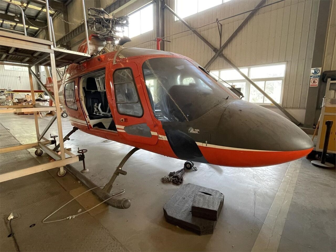 Equipamento aeroportuário AGUSTA AW119 MKII KOALA: foto 1