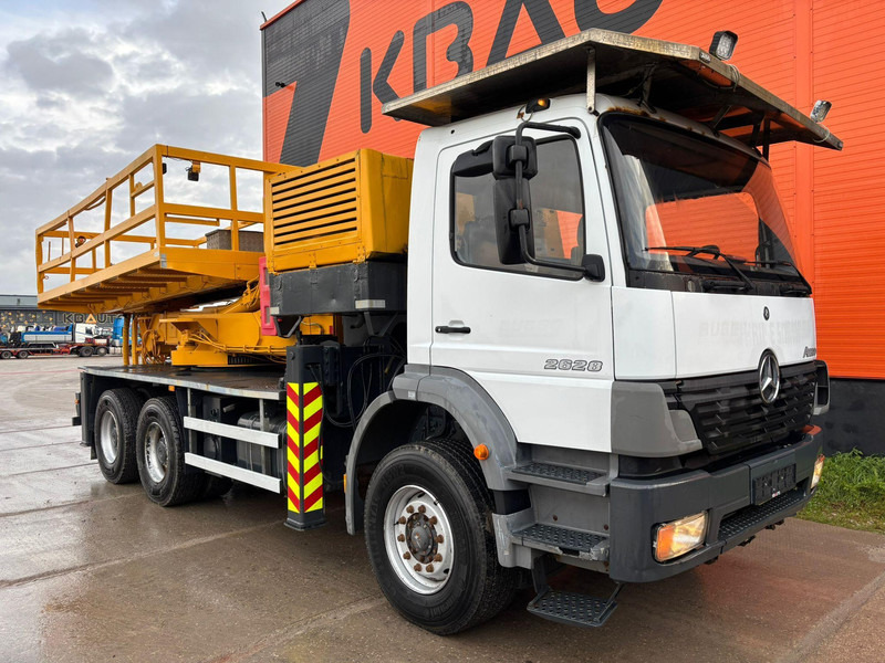 Mercedes-Benz Atego 2628 6x4 AMV ARBPL.10.5M / boom 10.5 m / 1000 kg / 7912 hours - KAESER M76 / 2700 l/min - Camião, Camião grua: foto 4 Mercedes-Benz Atego 2628 6x4 AMV ARBPL.10.5M / boom 10.5 m / 1000 kg / 7912 hours - KAESER M76 / 2700 l/min - Camião, Camião grua: foto 4