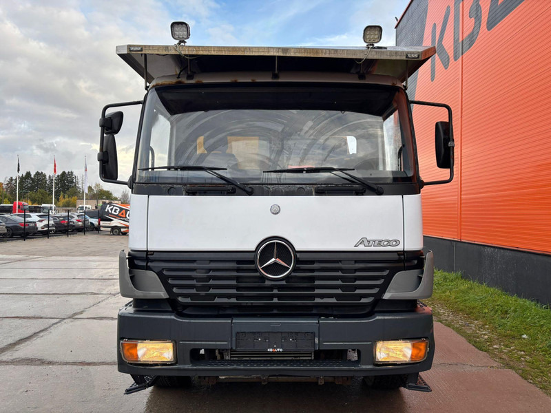 Mercedes-Benz Atego 2628 6x4 AMV ARBPL.10.5M / boom 10.5 m / 1000 kg / 7912 hours - KAESER M76 / 2700 l/min - Camião, Camião grua: foto 3 Mercedes-Benz Atego 2628 6x4 AMV ARBPL.10.5M / boom 10.5 m / 1000 kg / 7912 hours - KAESER M76 / 2700 l/min - Camião, Camião grua: foto 3