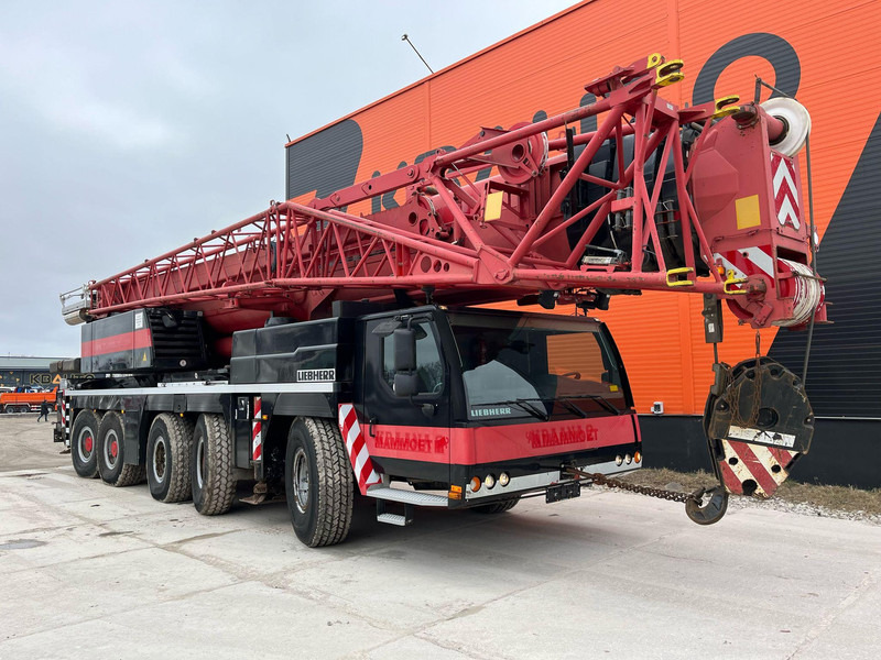 Liebherr LTM 1220-5.2 10x6 MAX. LIFTING CAPACITY 220 ton / MAX. LIFTING HEIGHT 101 m - Grua móvel: foto 4 Liebherr LTM 1220-5.2 10x6 MAX. LIFTING CAPACITY 220 ton / MAX. LIFTING HEIGHT 101 m - Grua móvel: foto 4