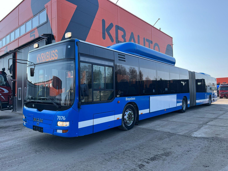 MAN Lion`s City GL CNG ! / 35 SIMILAR AVAILABLE / AC / AUXILIARY HEATING - Autocarro articulado: foto 3 MAN Lion`s City GL CNG ! / 35 SIMILAR AVAILABLE / AC / AUXILIARY HEATING - Autocarro articulado: foto 3
