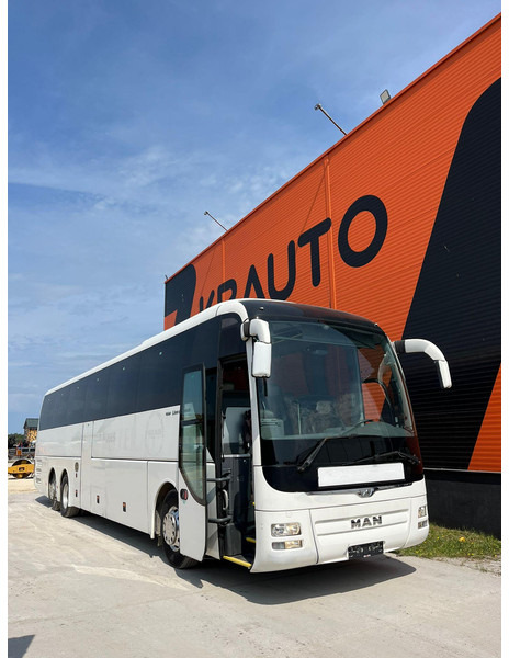 MAN R 08 Lion`s Coach EURO 6 / 59 SEATS / AC / AUXILIARY HEATING / WC / 2x FRIDGE - Autocarro: foto 1 MAN R 08 Lion`s Coach EURO 6 / 59 SEATS / AC / AUXILIARY HEATING / WC / 2x FRIDGE - Autocarro: foto 1