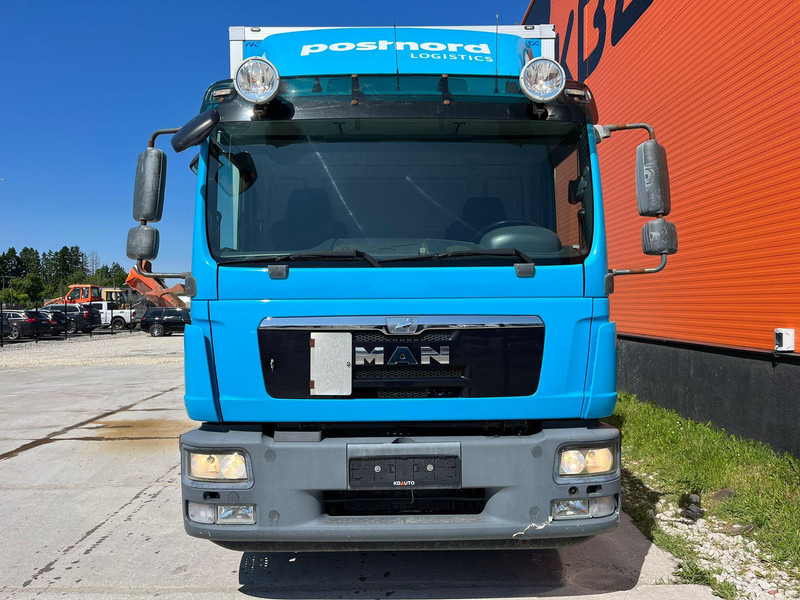 MAN TGM 15.250 4x2 BOX L=7531 mm - Camião furgão: foto 2 MAN TGM 15.250 4x2 BOX L=7531 mm - Camião furgão: foto 2